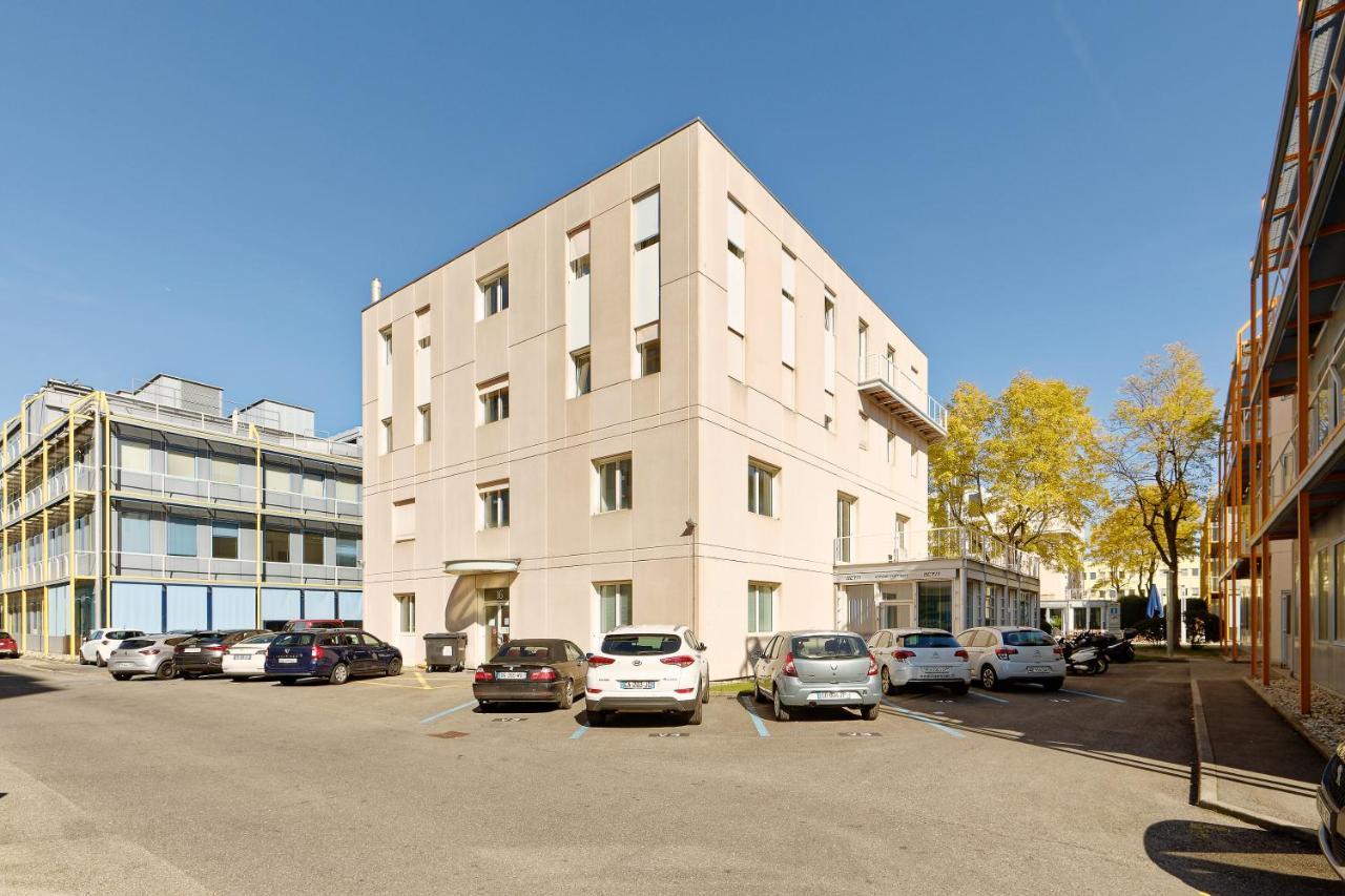 Les Chambres Du Ctn Plan-les-Ouattes Buitenkant foto