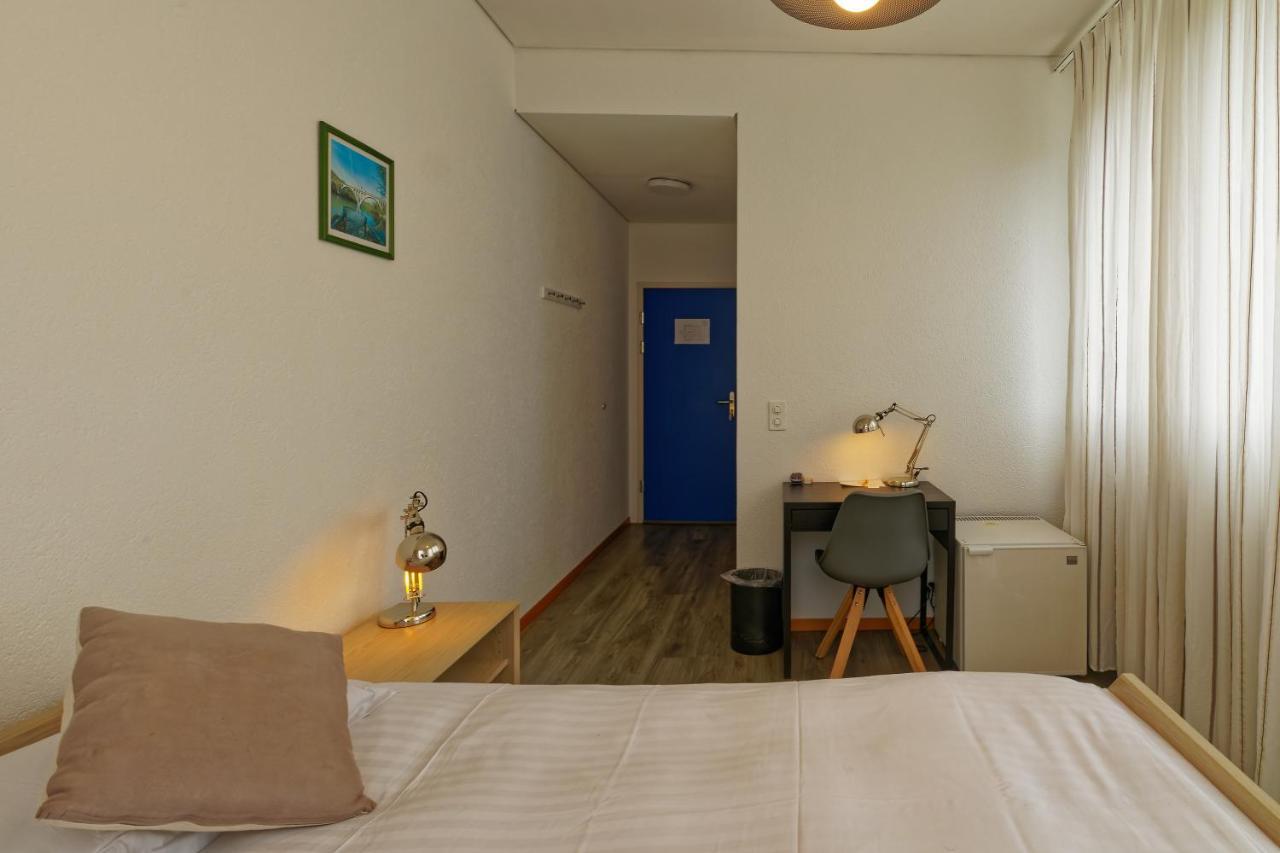 Les Chambres Du Ctn Plan-les-Ouattes Buitenkant foto